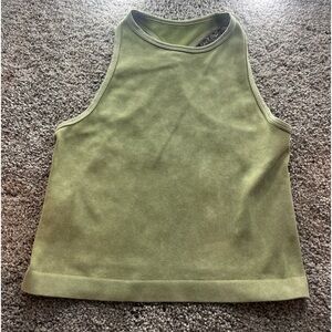 green ribbed razorback crop tank